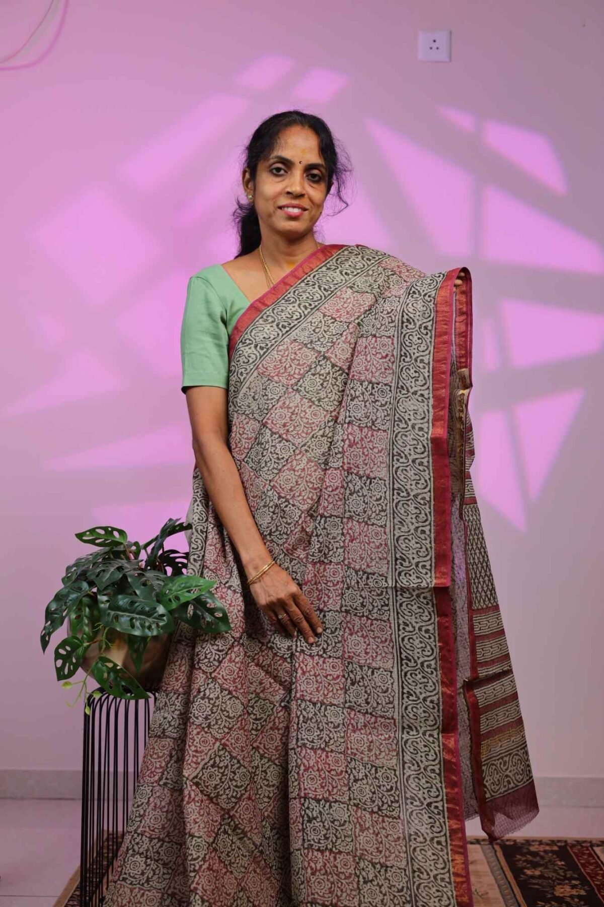 Kota Saree - Black and Pink Checks with Floral Design