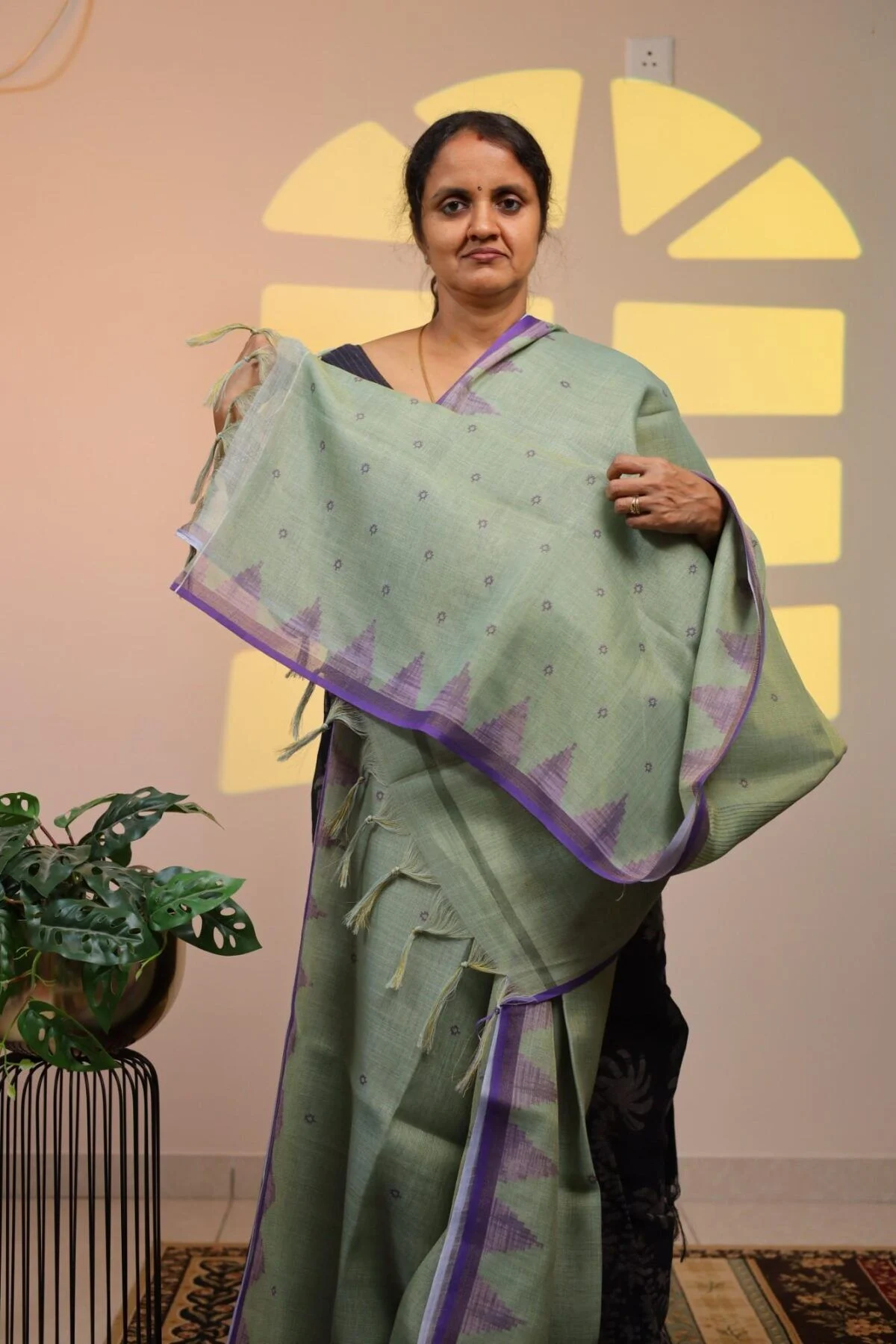 MANO0172-200kb.jpg